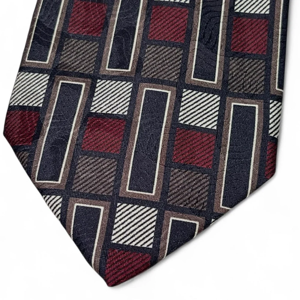 ROBERT TALBOTT Hand Sewn Finest Silk Black Tie w/Geometric Design 58